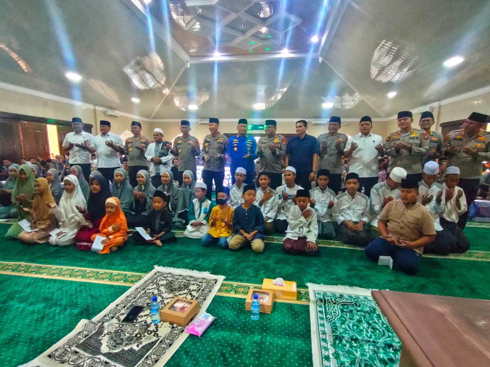 Polda NTB Rayakan Maulid Nabi Muhammad SAW Yang diawali dengan Doa Lintas Agama Serta Santunan Anak Yatim