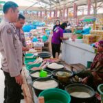 Polsek Kopang Ingatkan Para Pedagang Tentang Peredaran Uang Palsu