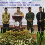 Kompak, Kapolres Kediri Kota Bersama Toga Tomas Tandatangai Deklarasi Pemilu Damai