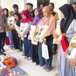 Polri Peduli, Polres Tulungagung Berikan Bantuan Untuk Warga Desa Tanggung yang Terdampak Bencana Alam