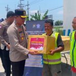 Jelang Ramadhan, Polres Probolinggo Gelar Baksos di Pos Lantas Leces