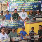 Karya Bakti TNI Satkowil, Kodim 0829/Bangkalan Laksanakan Wasbang dan Pembagian Sembako
