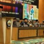 Pj Bupati Sampaikan Rencana Pembangunan Jangka Panjang di Paripurna DPRD