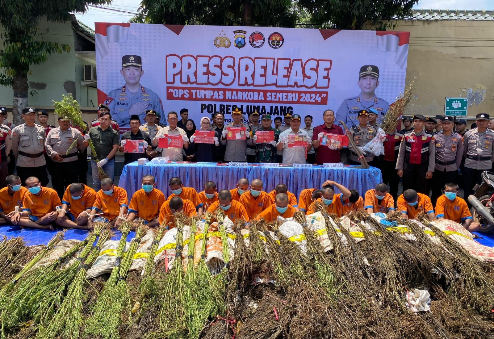 Operasi Tumpas Narkoba Semeru 2024, Polres Lumajang Berhasil Ungkap 16 Kasus dan Bongkar Ladang Ganja di TNBTS