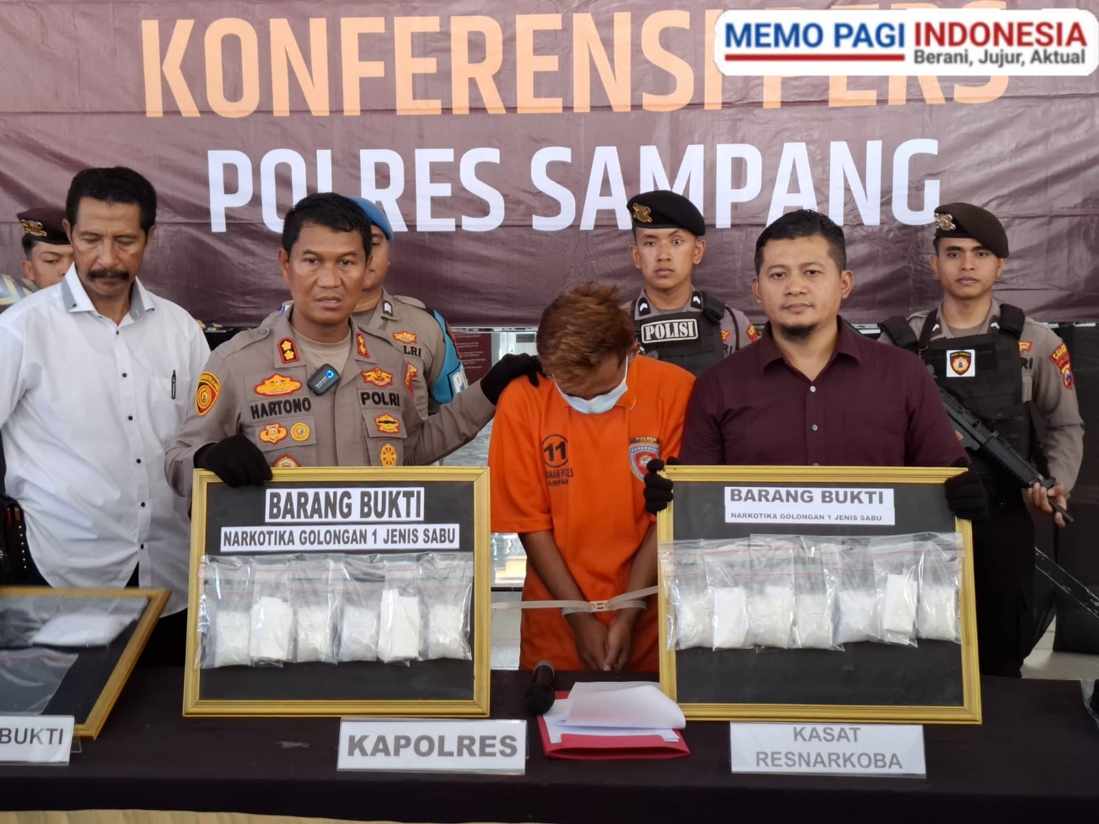 Polres Sampang Ungkap Peredaran Narkoba, Kurir dan 938,73 Gram Sabu Berhasil Diamankan