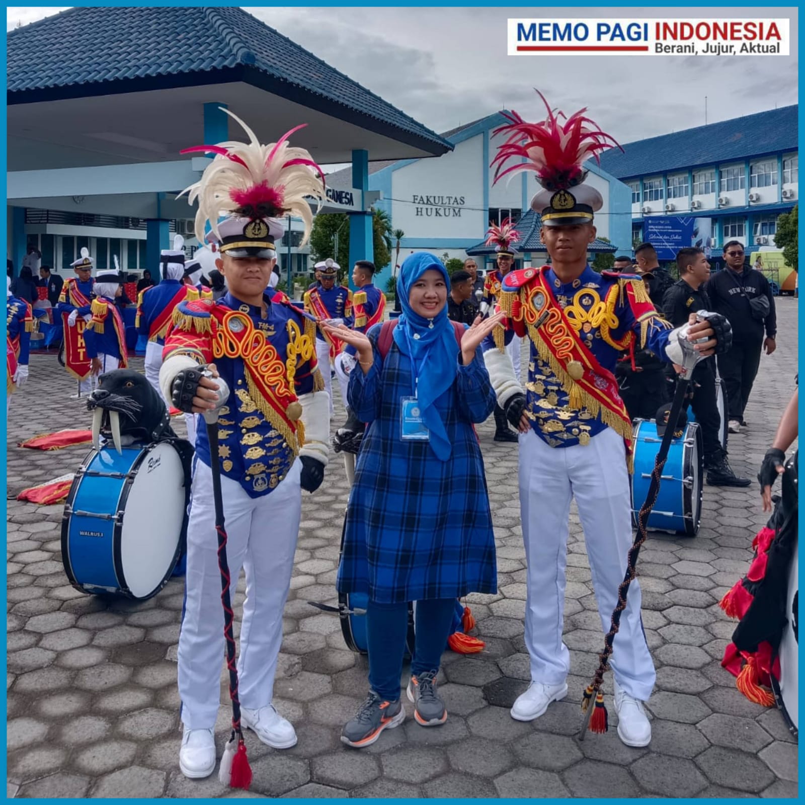 Drum Band Universitas Hang Tuah Ramaikan Surabaya Vaganza 2025 Bertema “The Magical of Folktales”