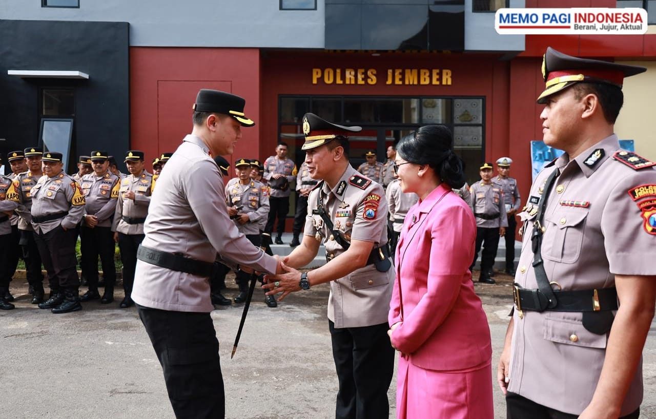 Kapolres Jember Pimpin Sertijab Kasiwas dan 8 Kapolsek, Energi Baru untuk Pelayanan Masyarakat